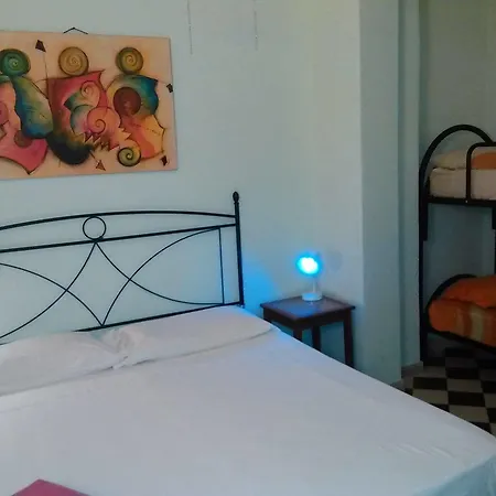 Bed & Breakfast Ortigia Basic -Locazione Turistica Syracuse